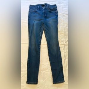 Joe’s Jeans Mid Rise Skinny Medium wash Jeans